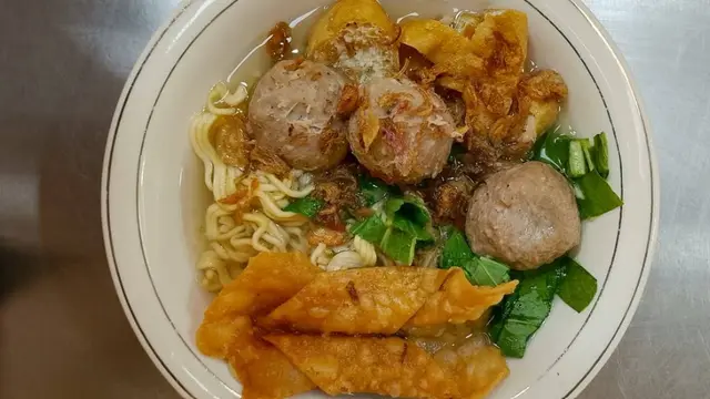 Rekomendasi Tempat Makan Siang di Sekitar Malioboro