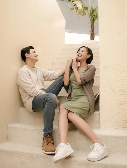 Glenca Chysara dan Rendi Jhon makin lengket (Instagram/glencachysaraofficial)