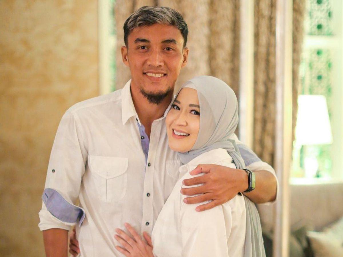 Okie Agustina Tinggal Dimana Sekarang?