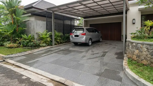 Jenis lantai untuk area carport outdoor model keramik outdoor