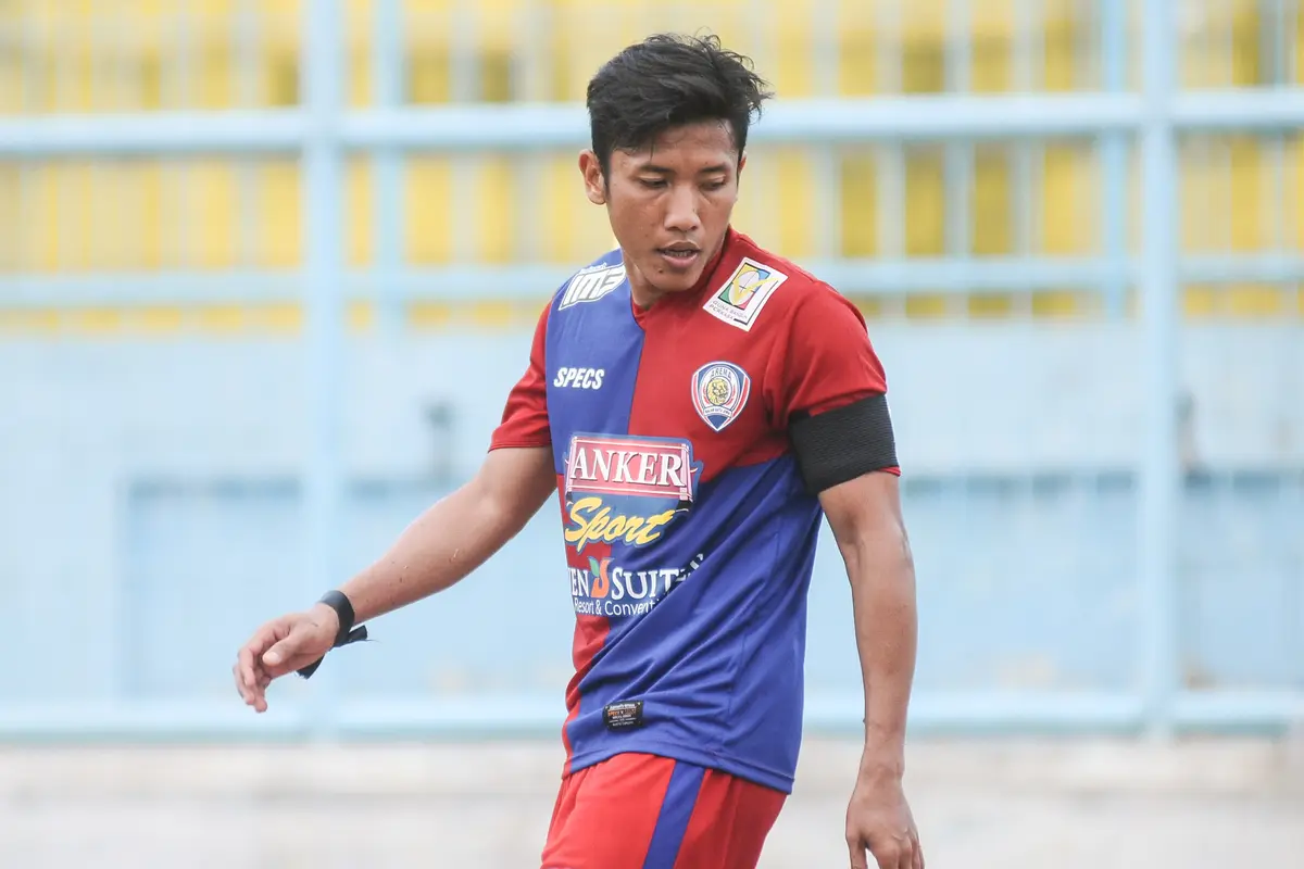 Ahmad Bustomi
