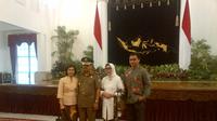 HM Prasetyo bersama keluarganya usai dilantik sebagai jaksa agung di Istana Negara (Liputan6.com/ Sugeng Triono)