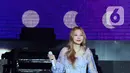 Bol4 atau Bolbbalgan4 yang kini hanya dimotori penyanyi Ahn Ji-young mengawali konser dengan meriah dan membuat Loboly Indonesia, nama penggemar mereka di tanah air, histeris Bahagia bisa bertemu sang idola. (Fimela.com/Bambang E Ros)