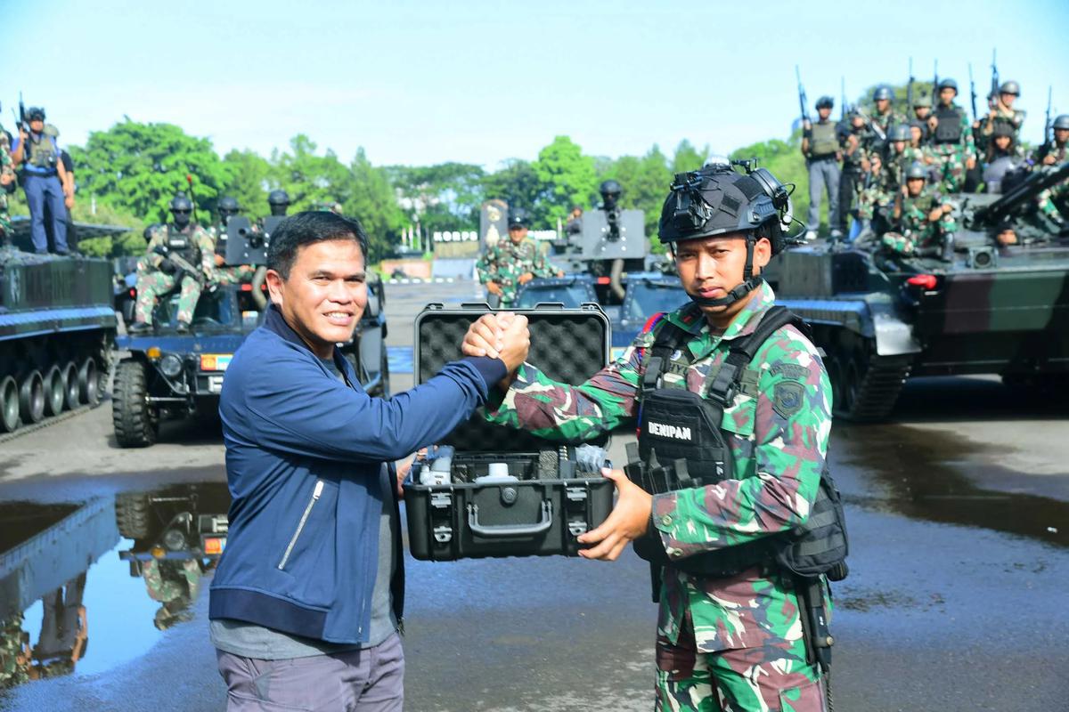 FOTO: Kasal Sidak Kesiapan Operasional Marinir di Hari libur