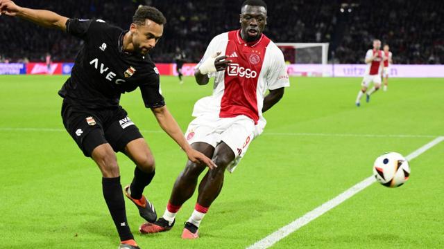 Tommy St. Jago, Willem II