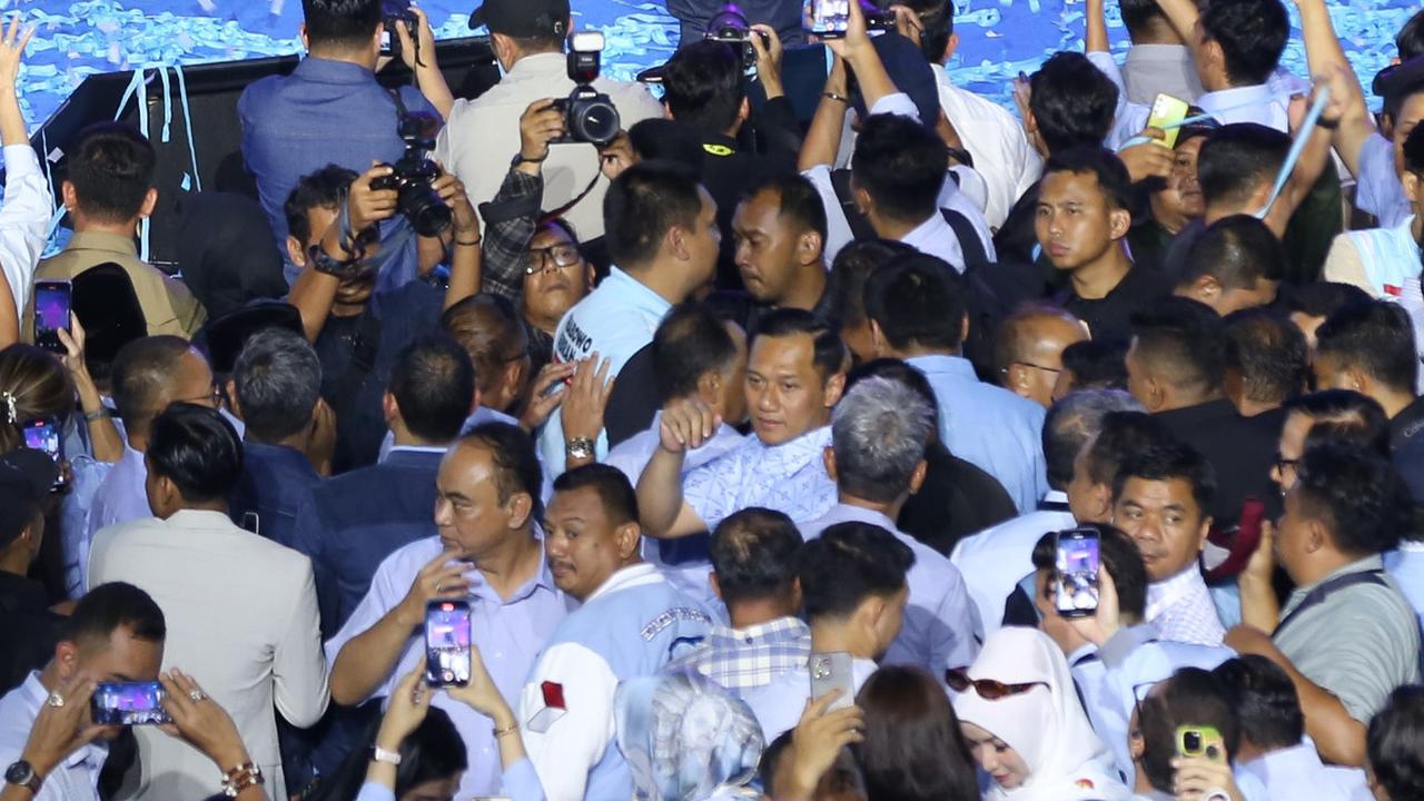 VIDEO: Quick Count Suara Masuk 97 Persen, Prabowo Kokoh di Puncak 6 Lembaga Survei
