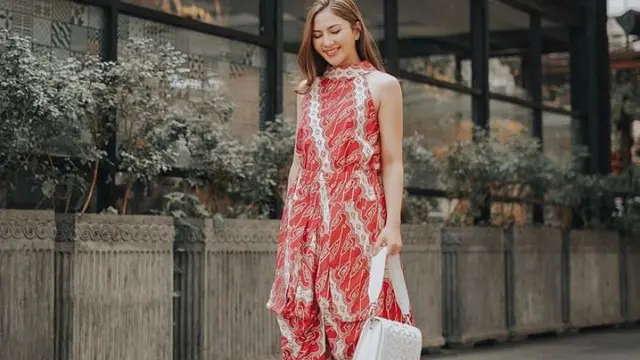 9 Inspirasi OOTD Merah Putih ala Artis untuk 17 Agustus, dari Cinta Laura hingga Jessica Mila