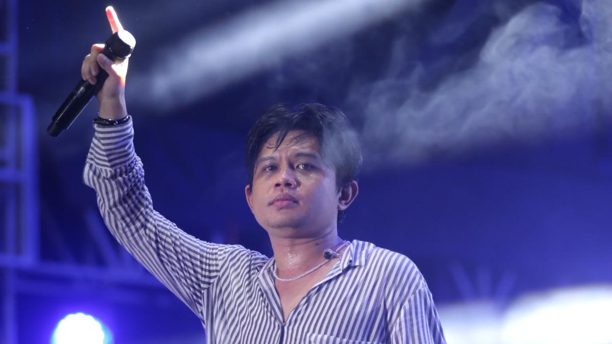 Uan Kaisar Vokalis Juicy Luicy Tak Sabar Manggung di Sampoerna Fest 2025, Akui Animo Penonton Tinggi