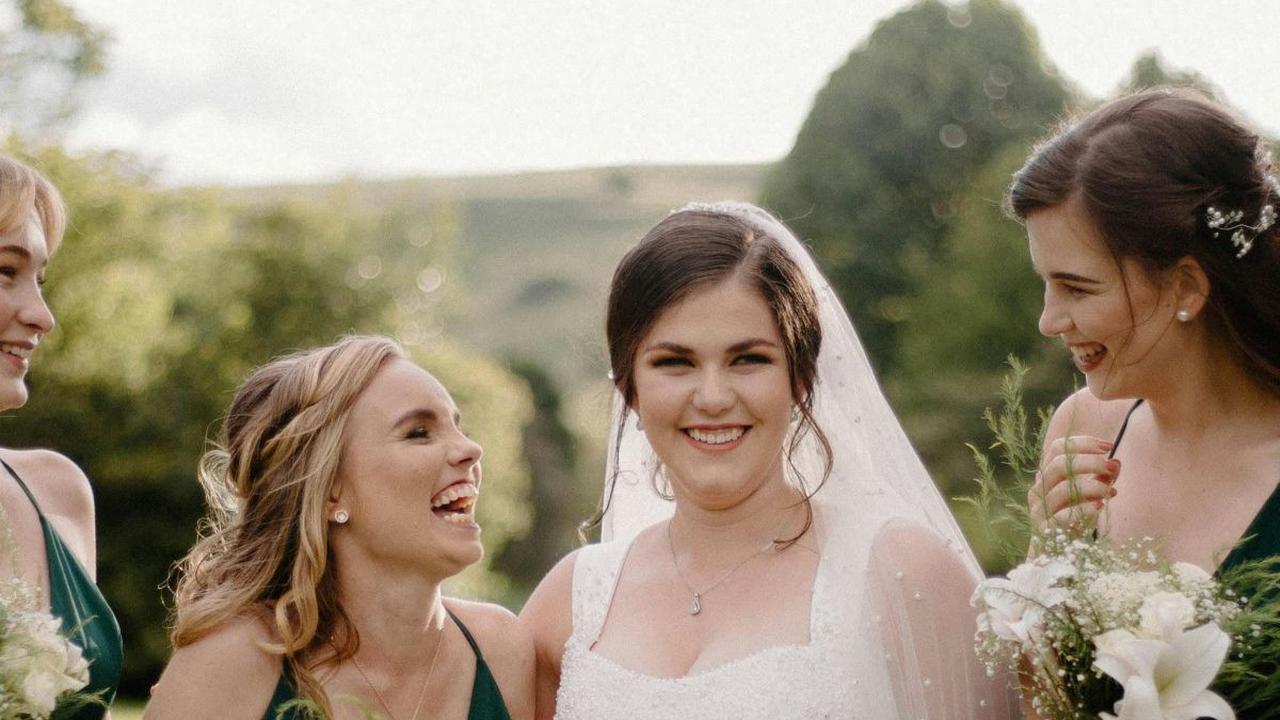 <b>Pilihlah Dress Bridesmaid yang Simpel dan Tetap Elegan</b>