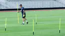 Timnas Indonesia memang tengah bersiap menghadapi laga penting melawan Saint Kitts and Nevis. Pertandingan tersebut akan digelar di Stadion Utama Gelora Bung Karno pada 27 Maret, dan menjadi momen awal bagi Herdman untuk menunjukkan sentuhannya. (Bola.com/M. Iqbal Ichsan)