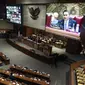 Suasana Rapat Paripurna Penutupan Masa Sidang II yang digelar secara virtual maupun fisik di Gedung Nusantara II, Jakarta, Jumat (11/12/2020). Ketua DPR Puan Maharani menyampaikan beberapa hal terkait kinerja DPR mengenai Prolegnas Prioritas 2021. (Liputan6.com/Johan Tallo)