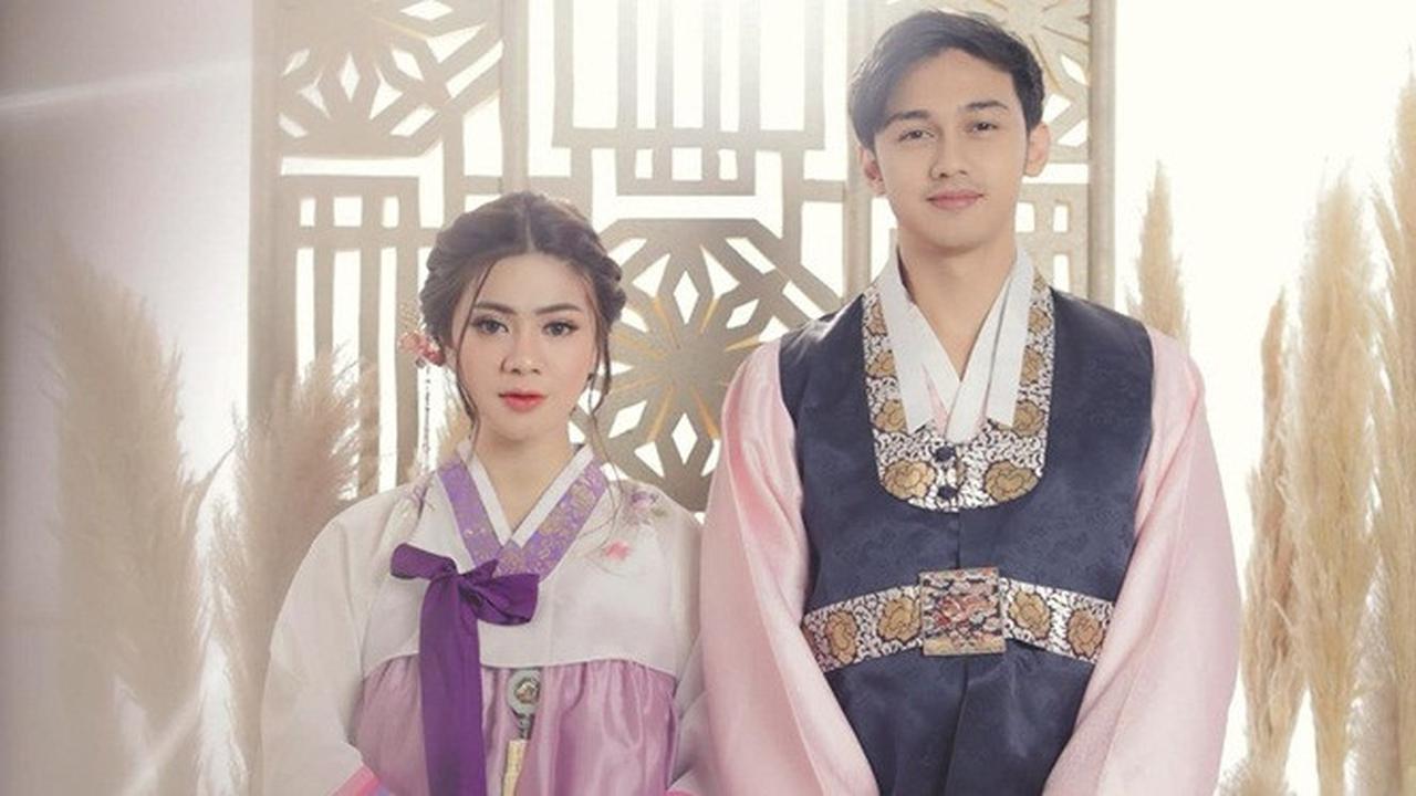 6 Gaya Prewedding Caesar Hito dan Felicya Angelista Pakai Hanbok, Menawan