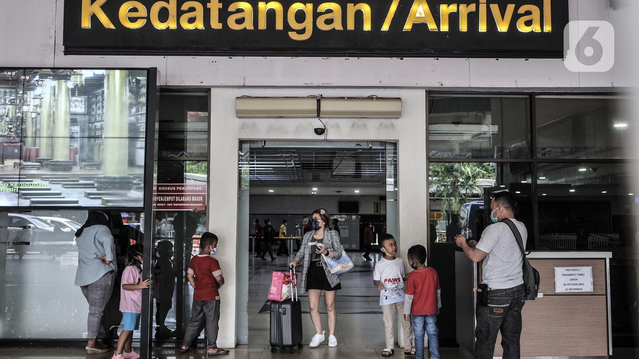 Keluar-Masuk Jakarta Wajib Swab Antigen