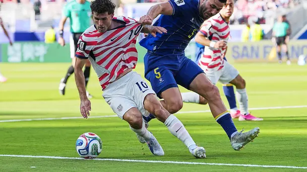 Amerika Serikat Singkirkan Bosnia 2-0