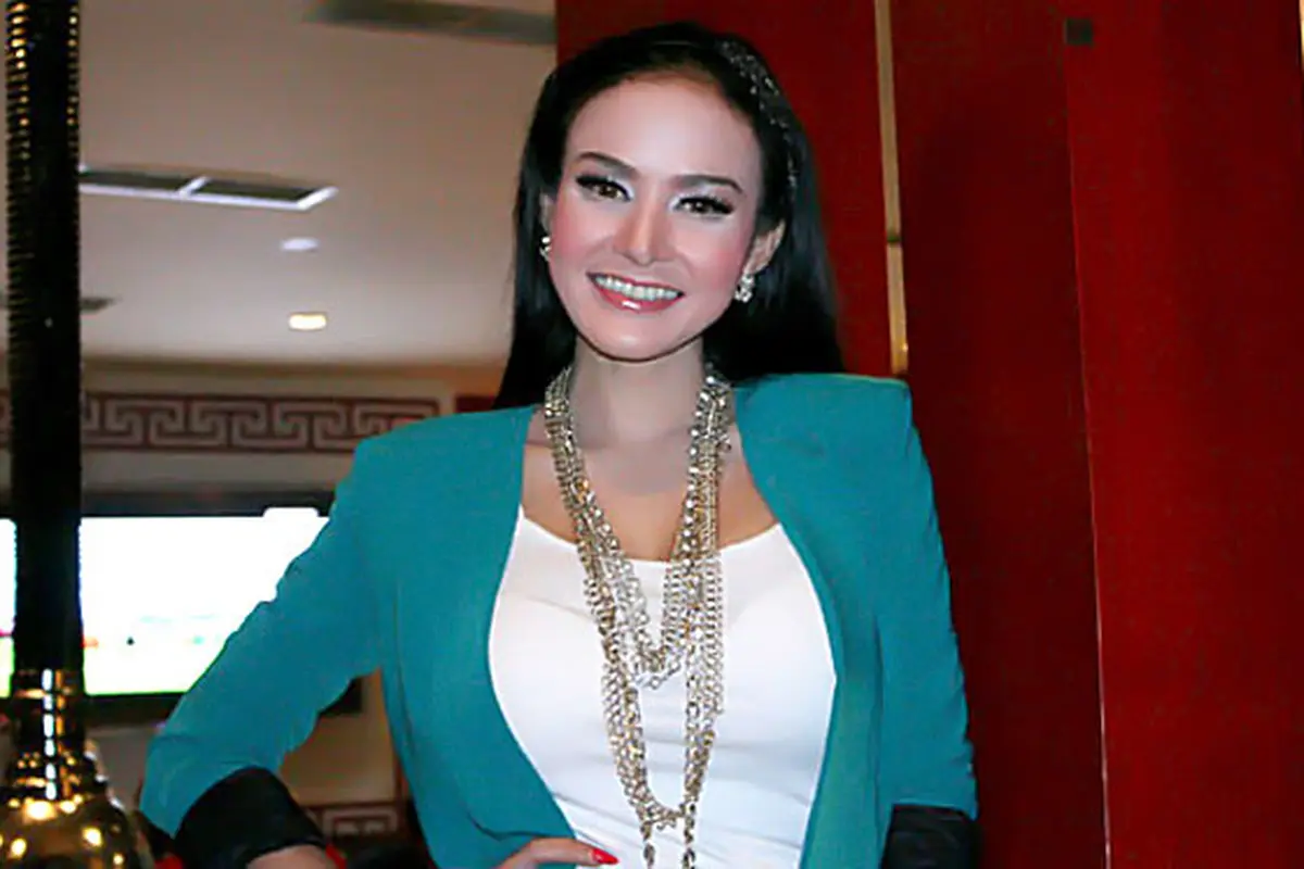 Cynthiara Alona