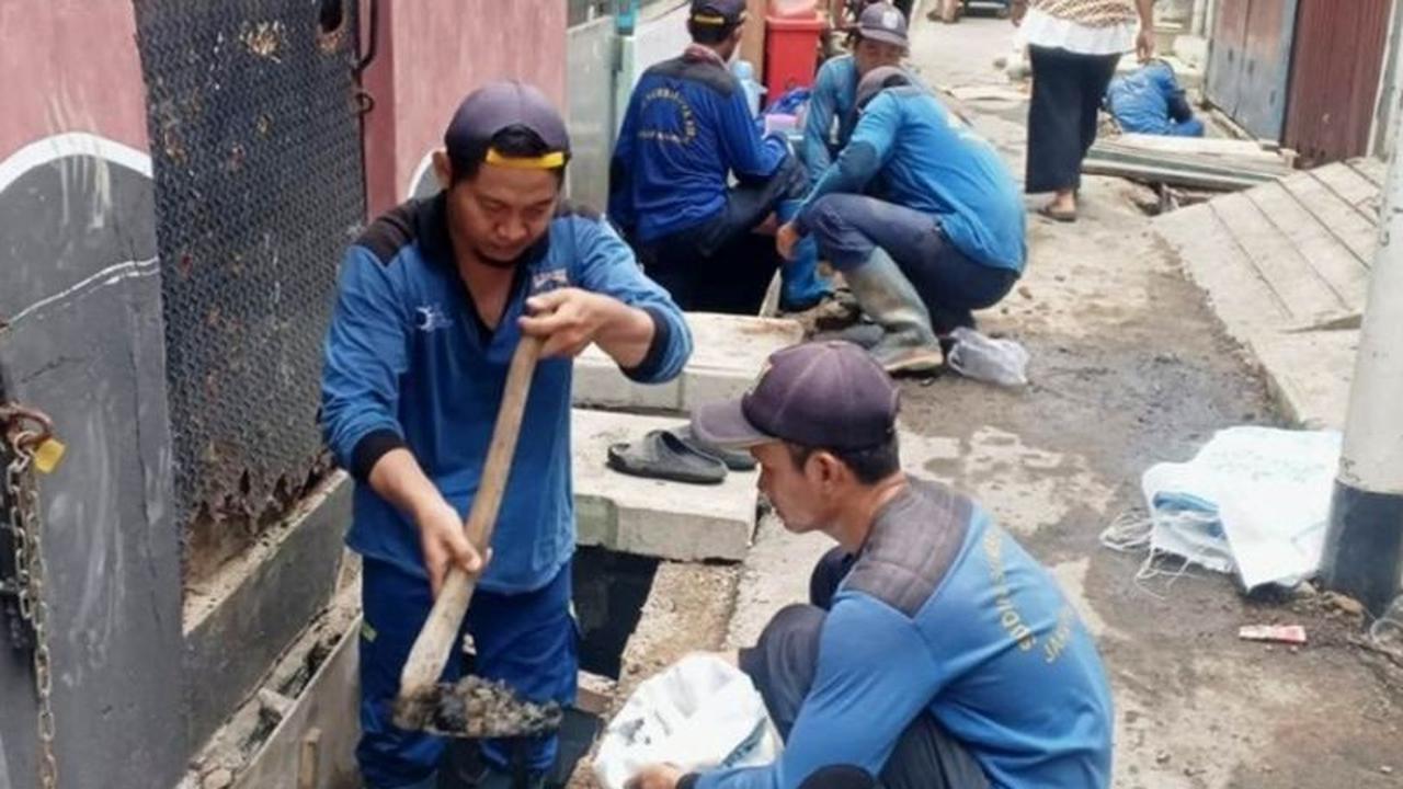 Jakbar Rampungkan Perbaikan Saluran Tambora, Solusi Atasi Genangan di RW 03