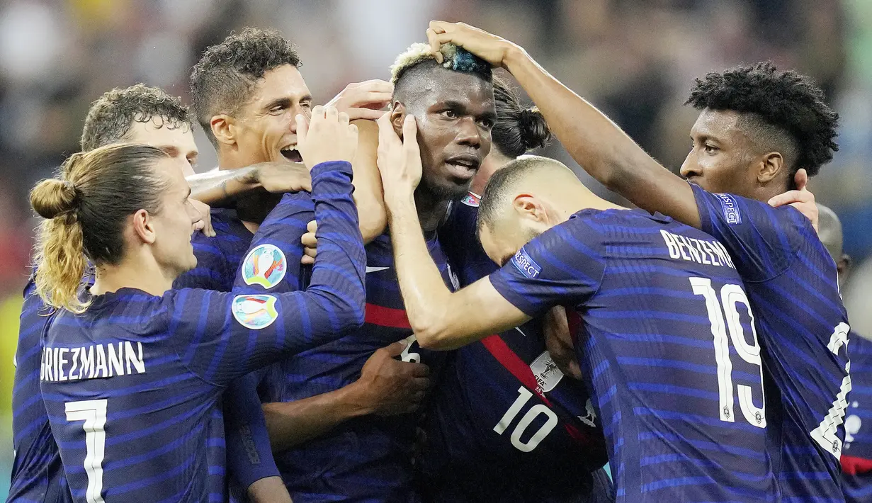 Dari empat laga di Euro 2020, Pogba dua kali diganjar pemain terbaik. Hal itu menunjukkan betapa penting perannya di lini tengah Timnas Prancis. (Foto:AP/Vadim Ghirda, Pool)