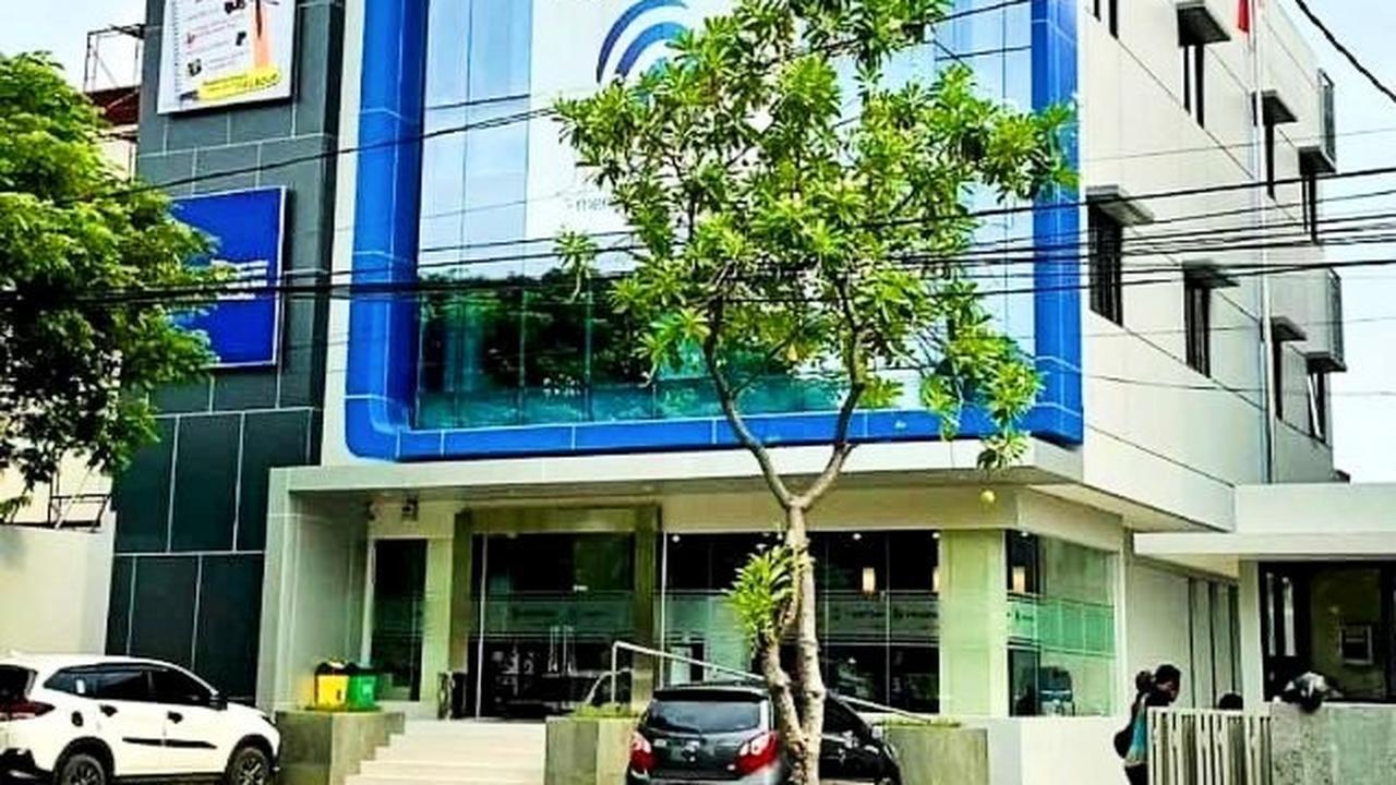Gedung baru FIFGroup di Jalan Jemursari No. 32, Kelurahan Jemur Wonosari, Kecamatan Wonocolo, Kota Surabaya. (Istimewa)