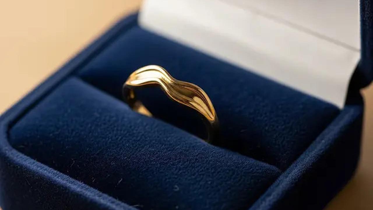 7 Model Cincin Emas 1 Gram Dewasa yang Murah Tapi Terlihat Mahal dan Elegan