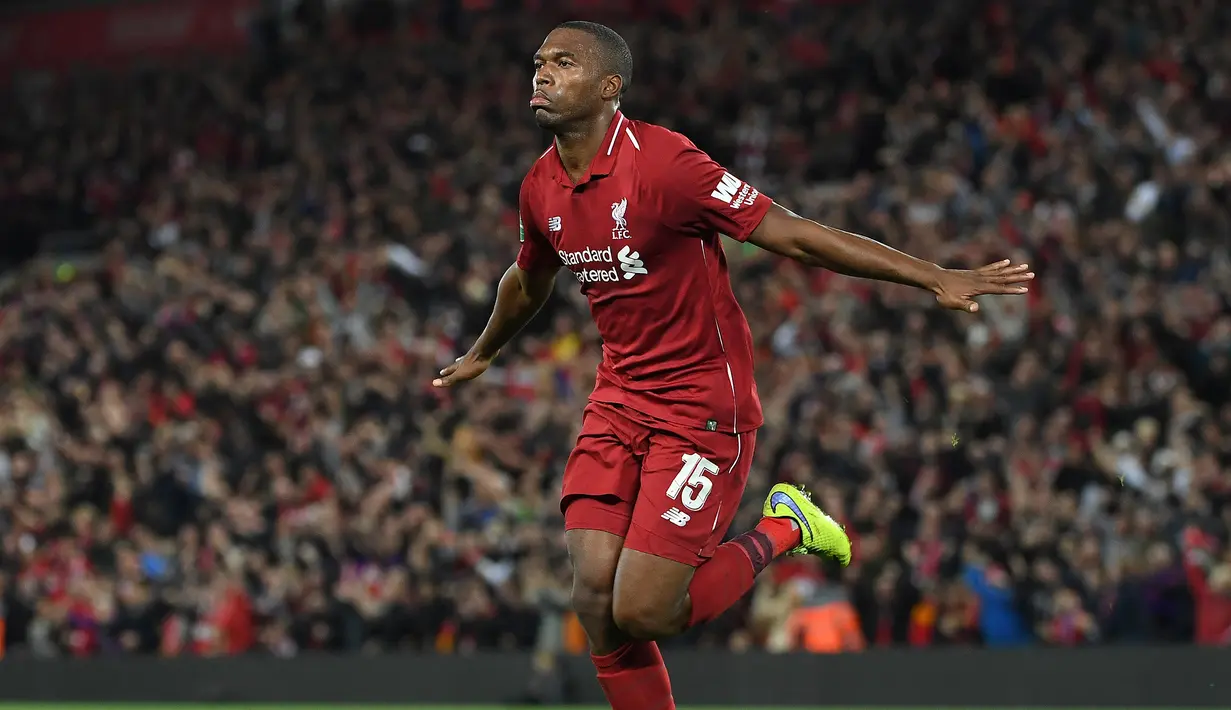 5. Daniel Sturridge. Striker asal Inggris yang pernah memperkuat Manchester City (2006-2009), Chelsea (2009-2013), Bolton Wanderers (2010-2011) dan Liverpool (2013-2019) ini mampu mencetak 17 gol selama menjadi pemain pengganti dengan rasio 106,7 menit per gol. (AFP/Paul Ellis)