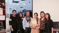 Empat desainer muda dari Instituto di Moda Burgo Indonesia memamerkan karyanya di panggung Hongkong Fashion Week 2018. (Foto: Dok. Istituto di Moda Burgo Indonesia)