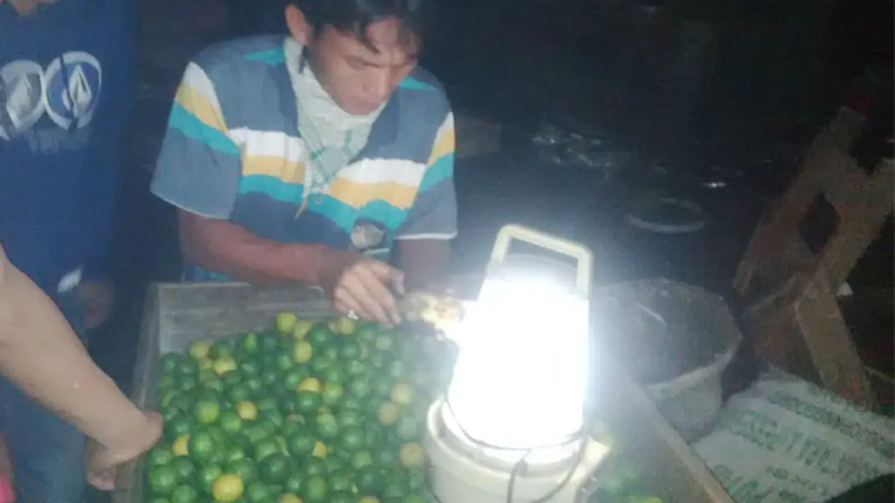 pedagang pasar johar 