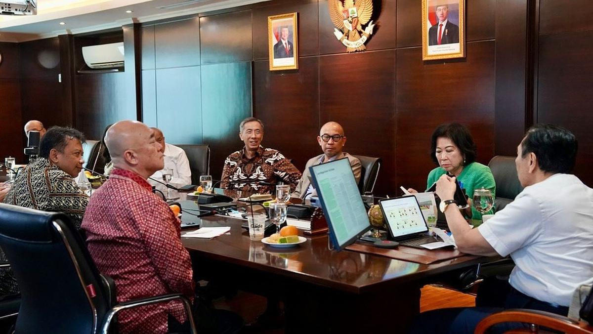 Luhut Pandjaitan Lantik Para Wakil Ketua Dewan & Anggota Dewan Ekonomi Nasional