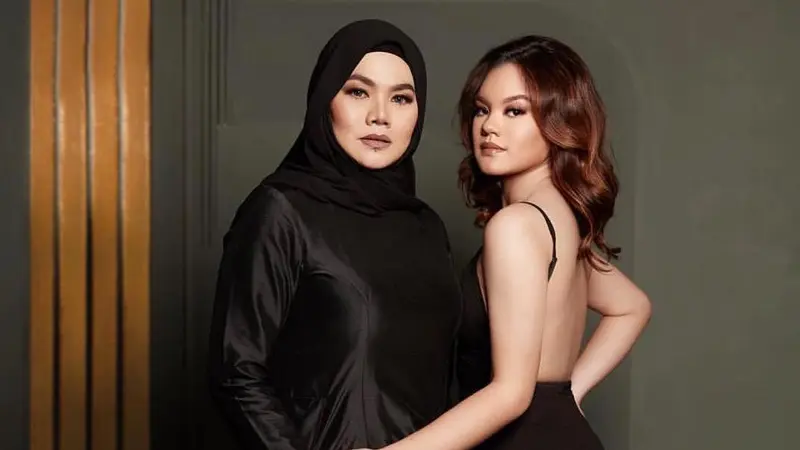 Shafa Harris dan Sarita Abdul Mukti