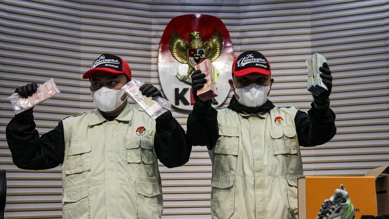 KPK Tangkap Bupati Tulungagung Gatut Sunu, Diduga Targetkan Rp5 Miliar dari OPD