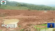 Pencarian koban longsor rencananya akan kembali dilanjutkan Tim SAR setelah empat alat berat termasuks satu eskavator spider didatangkan dari Basarnas Bandung.