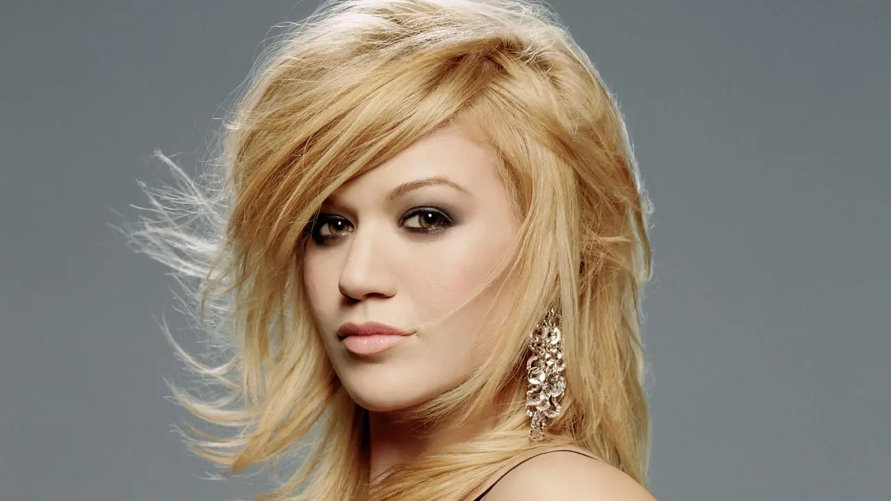 Kelly Clarkson