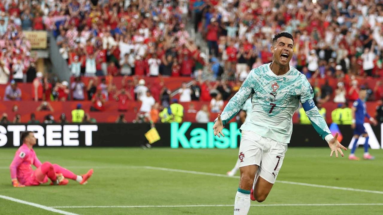 FOTO: Comeback Portugal Hentikan Langkah Kroasia