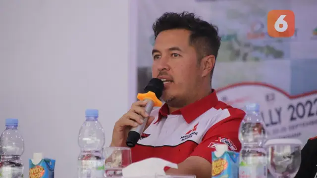 Rifat Sungkar