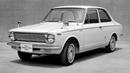 Toyota Corolla generasi pertama berkode KE10 lahir pada tahun 1967 di Jepang sebagai sebuah medium sedan. Mesin yang digunakan berkapasitas 1.100cc inline-4 dengan dua pilihan transmisi manual 4-percepatan dan otomatis 2-percepatan. (Source: global.toyota)