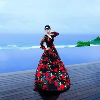 Yuk, simak liburan manjah nya Syahrini