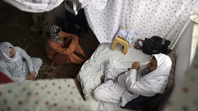 Intip Muslim Afghanistan Iktikaf Berburu Lailatul Qadar