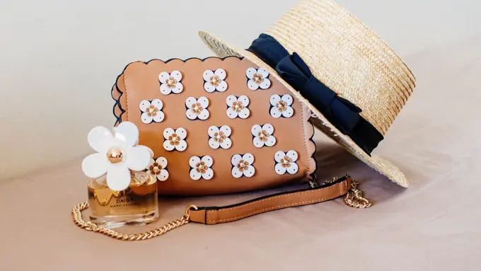 5 Tips Merawat Tas Kulit agar Awet dan Tak Mengelupas