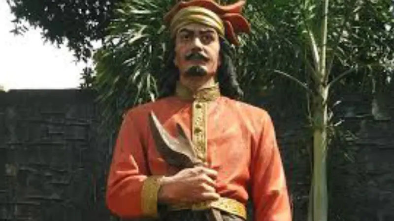 Patung Sultan Hasanuddin