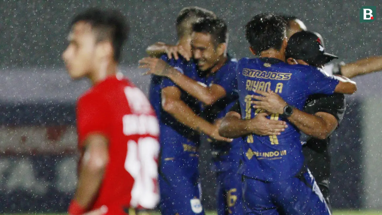 Foto: Persija Jakarta Diimbangi PSIS Semarang 2-2 dalam Pekan Kedua BRI Liga 1 2021 / 2022