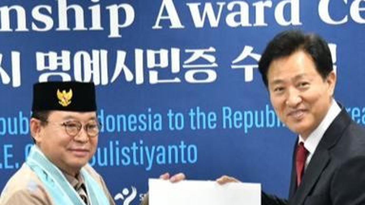 Duta Besar Gandi Sulistiyanto Dikukuhkan Jadi Warga Kehormatan Kota Seoul