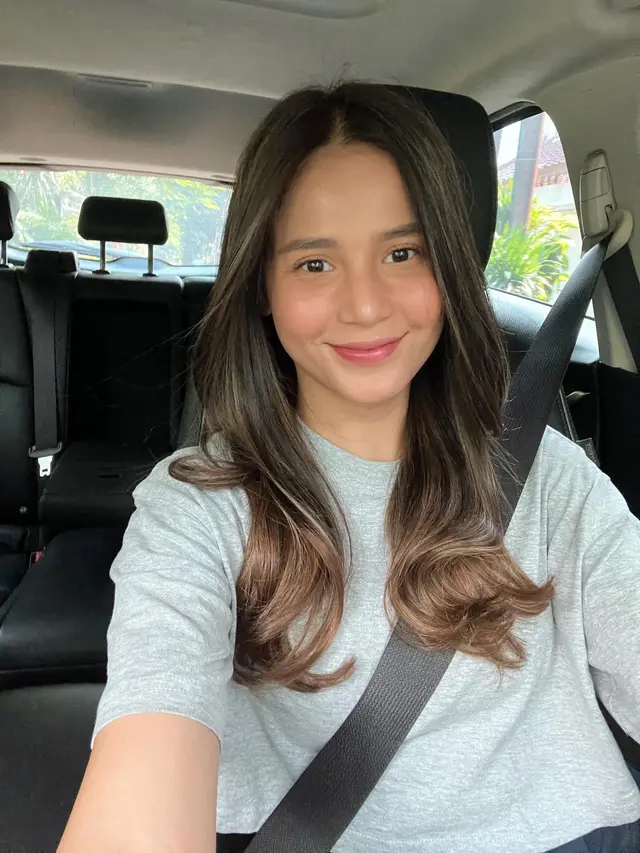 7 Potret Terbaru Yunita Siregar yang Rela Belajar Bahasa Jawa Demi Peran