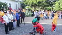 Tradisi Pandanga Masyarakat Mian Nu Nambo Sambut Bupati Banggai