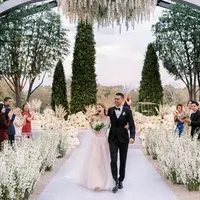 Intip detail gaun pernikahan Jennifer Gates yang dirancang oleh Vera Wang. (Instagram/jenniferkgates).