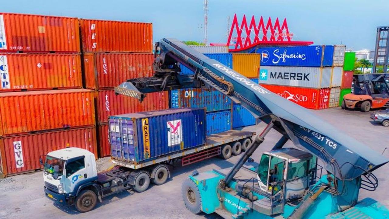 Wow! Kinerja Positif Pelindo Solusi Logistik Melambung 14,44 Persen di Freight Forwarding hingga Agustus 2025