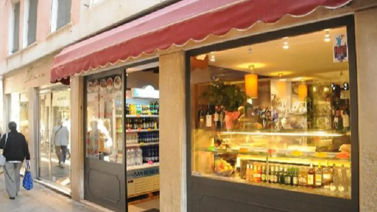 Penampakan restoran Osteria da Luca, italia (TripAdvisor)