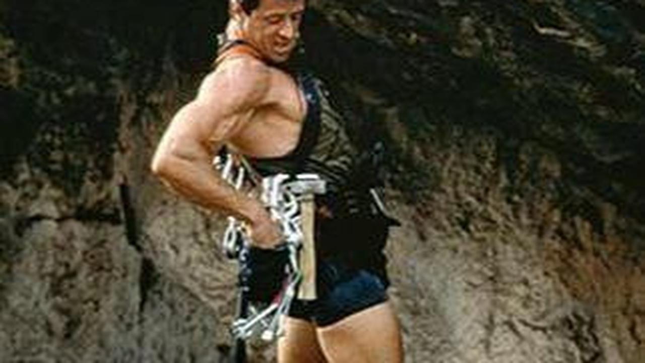 5 Most Dangerous Movie Stunts Done by Actors!