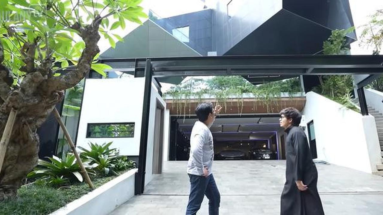 8 Potret Kamar Aurel Hermansyah dan Atta Halilintar, Gaya Minimalis Modern yang Bikin Betah