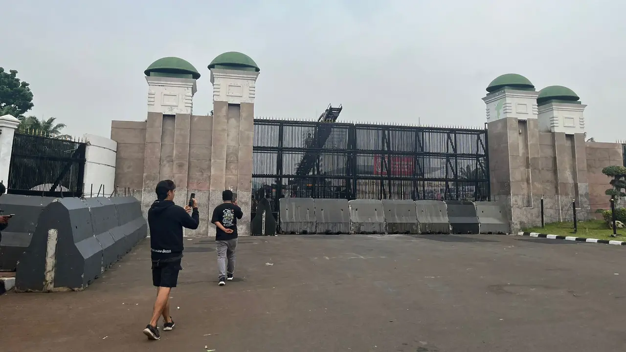 Kondisi Depan DPR