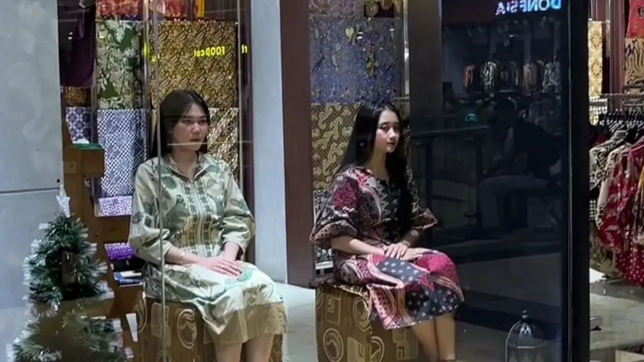 Viral Toko dengan Manekin Manusia Sungguhan di Purwokerto Bikin Syok Pengunjung