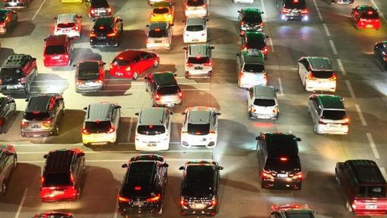 Volume Kendaraan Meninggalkan Jakarta saat Libur Natal Meningkat, Ini Rinciannya di 5 Gerbang Tol